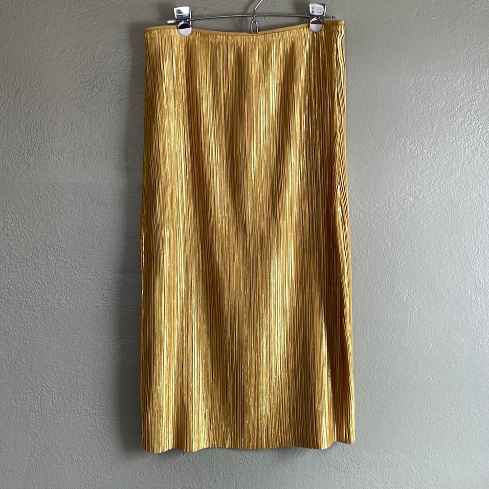 Maeve Anthropologie gold pleated skirt